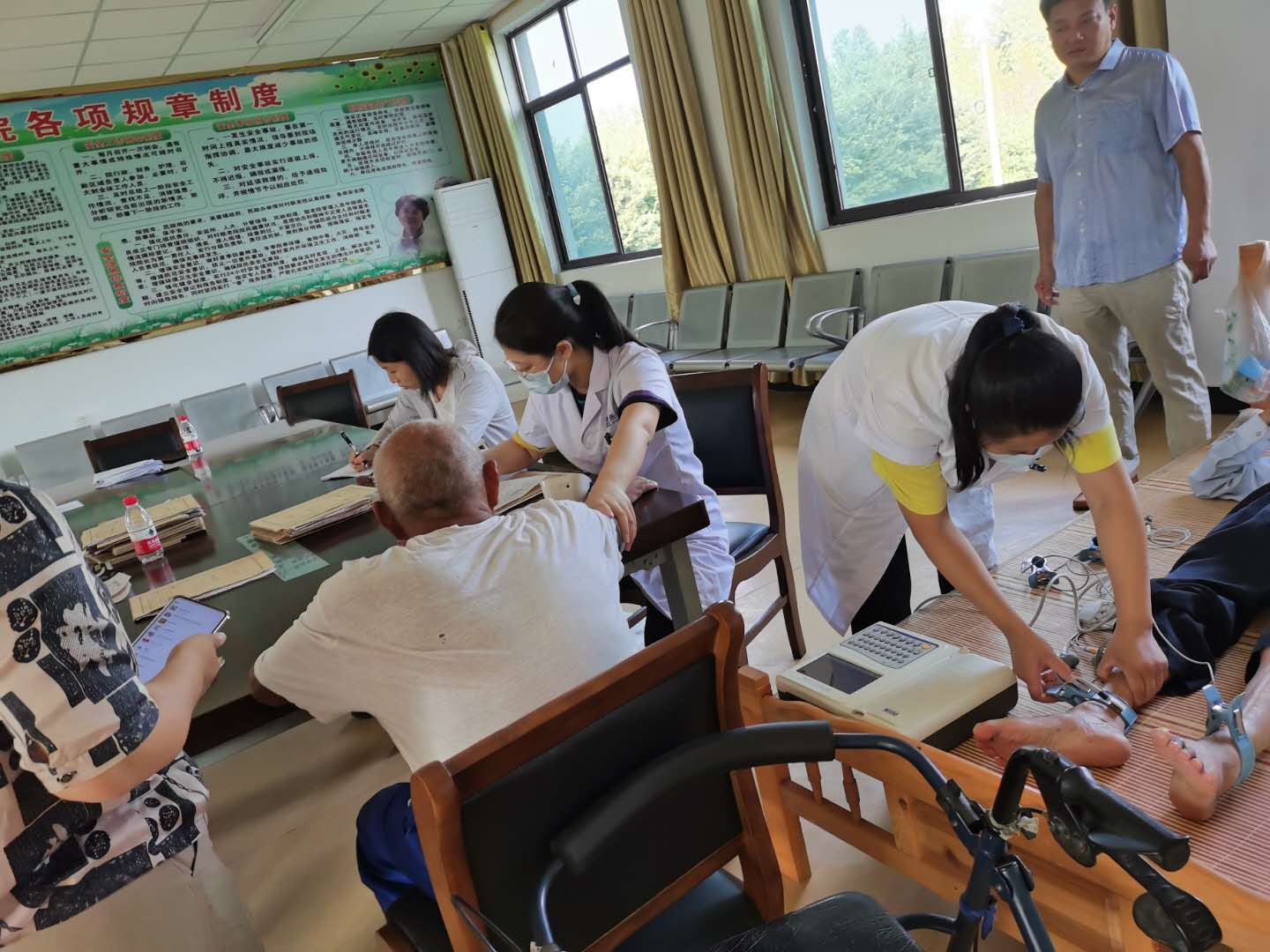 福康•乐寿园暑往秋来，健康体检暖人心